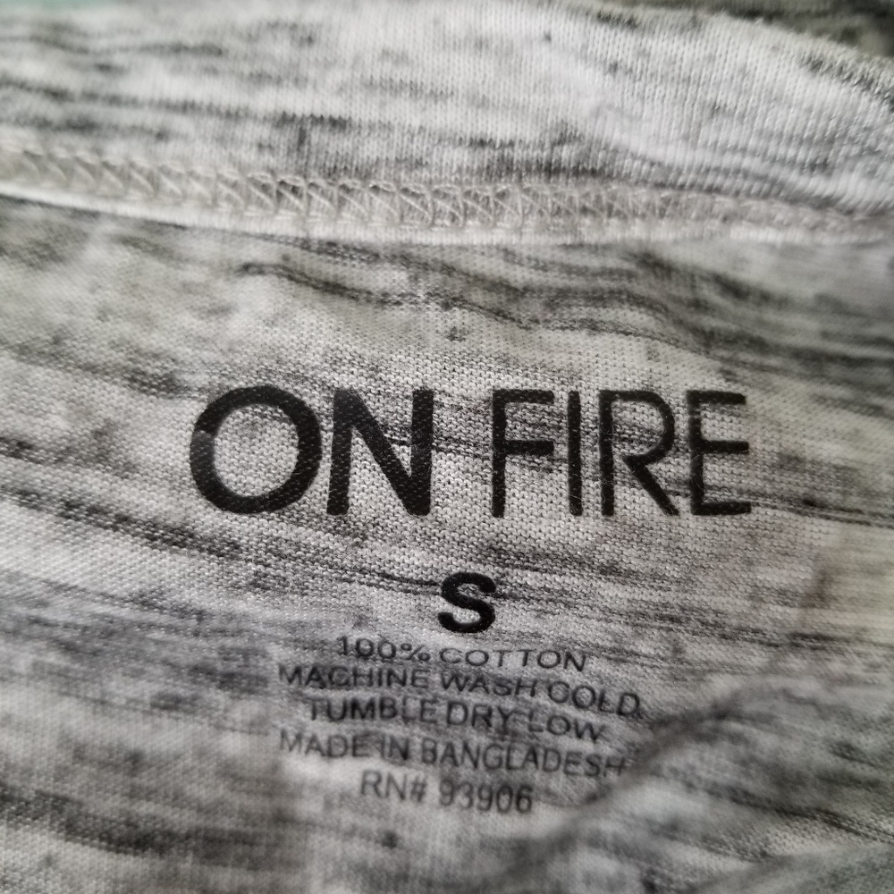 Shirt - Picture 3 of 3